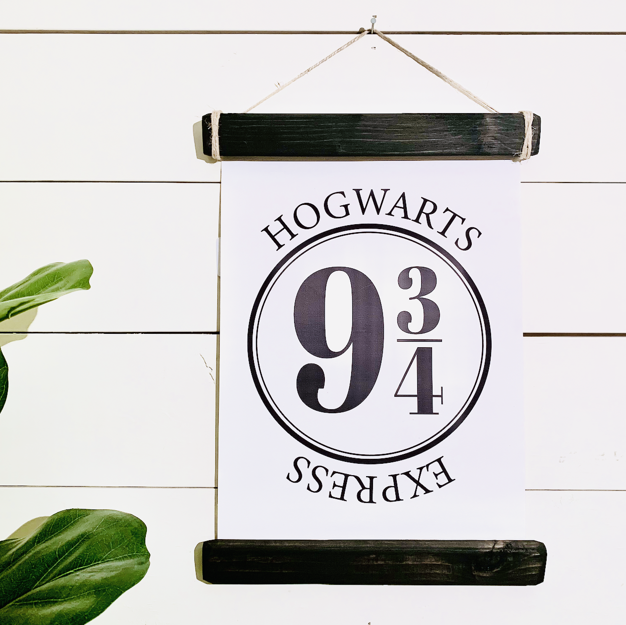Harry Potter Hogwarts Express 9 3/4 — Skip Rock